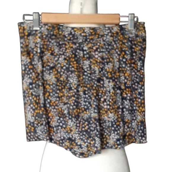 LOFT Black and Gold Patterned Skort. Size S New With Tags - Picture 2 of 7